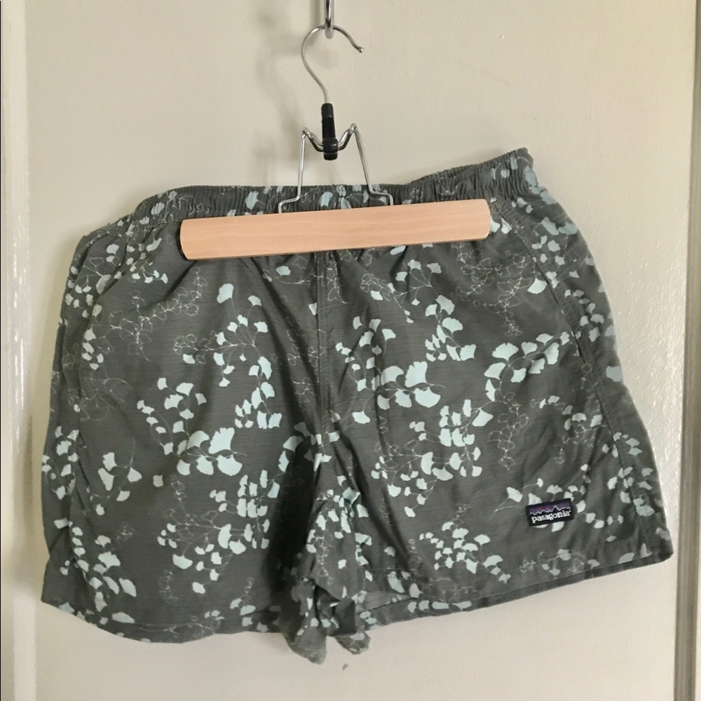 Patagonia Board Swim shorts size S ginkgo leaves